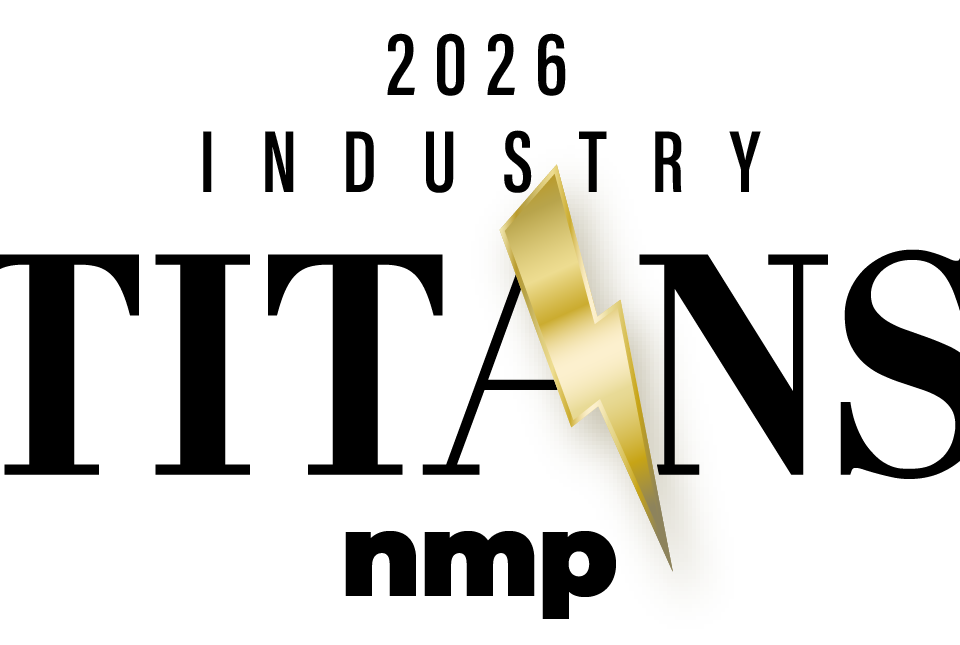 _26 NMP_Industry Titans_black-gold